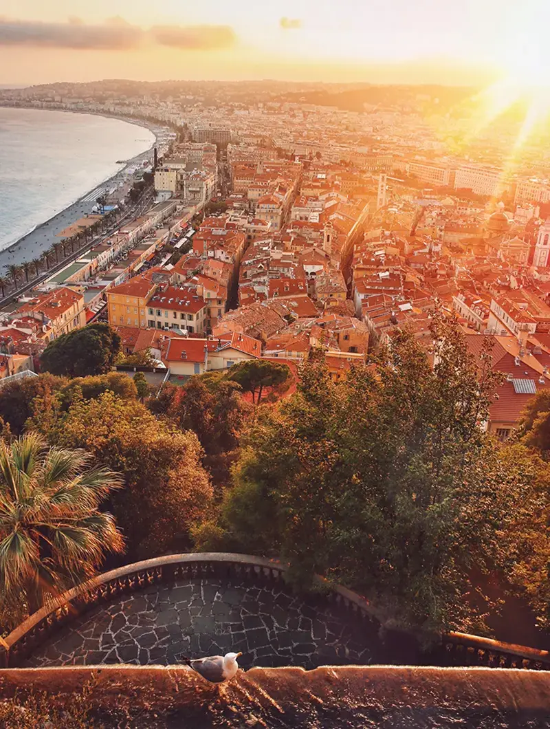 Visitez la ville de Nice avec Le Mas des Amandiers, chambres d'hôtes à Vence